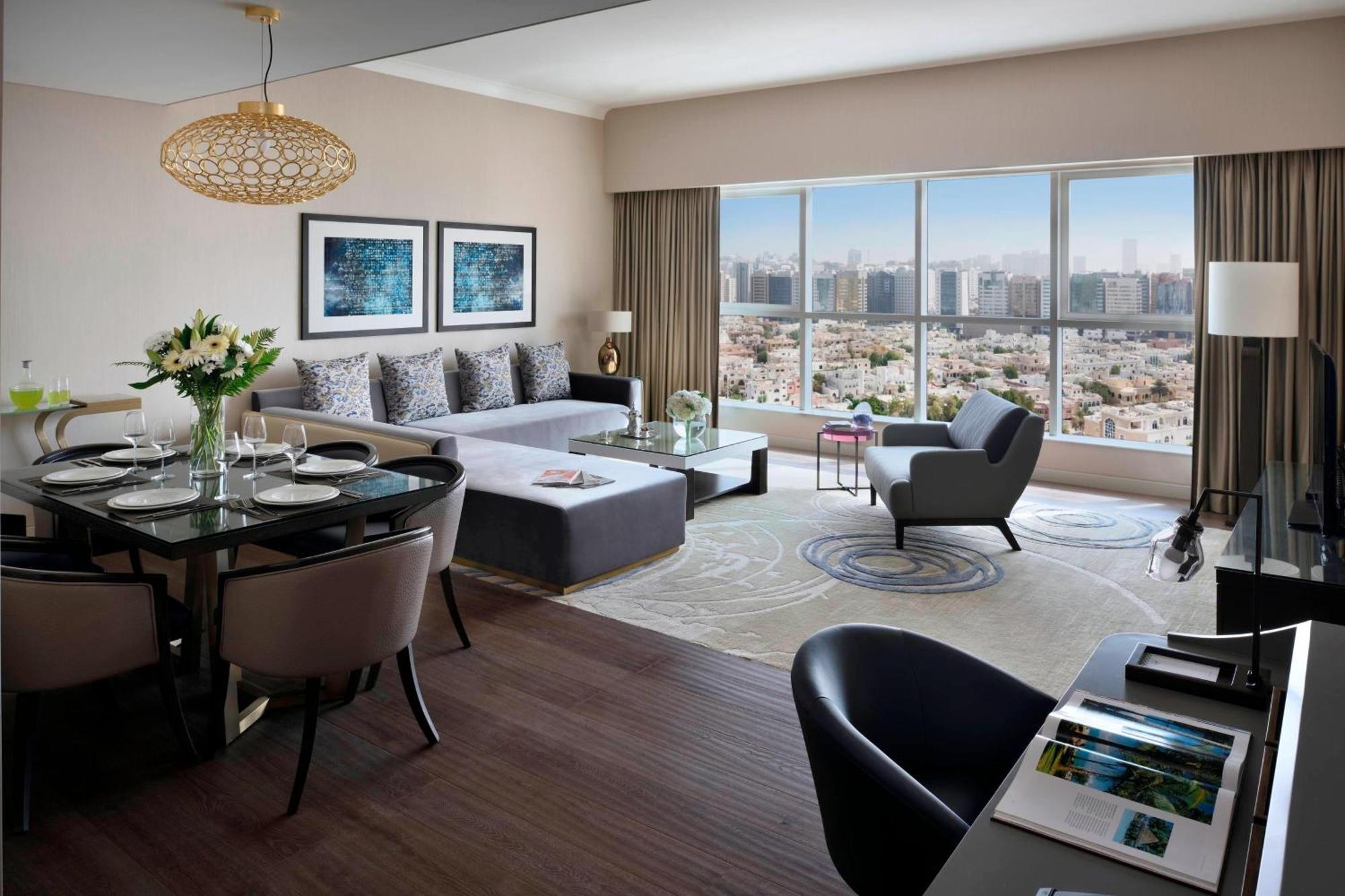 Marriott Executive Downtown, Hotel